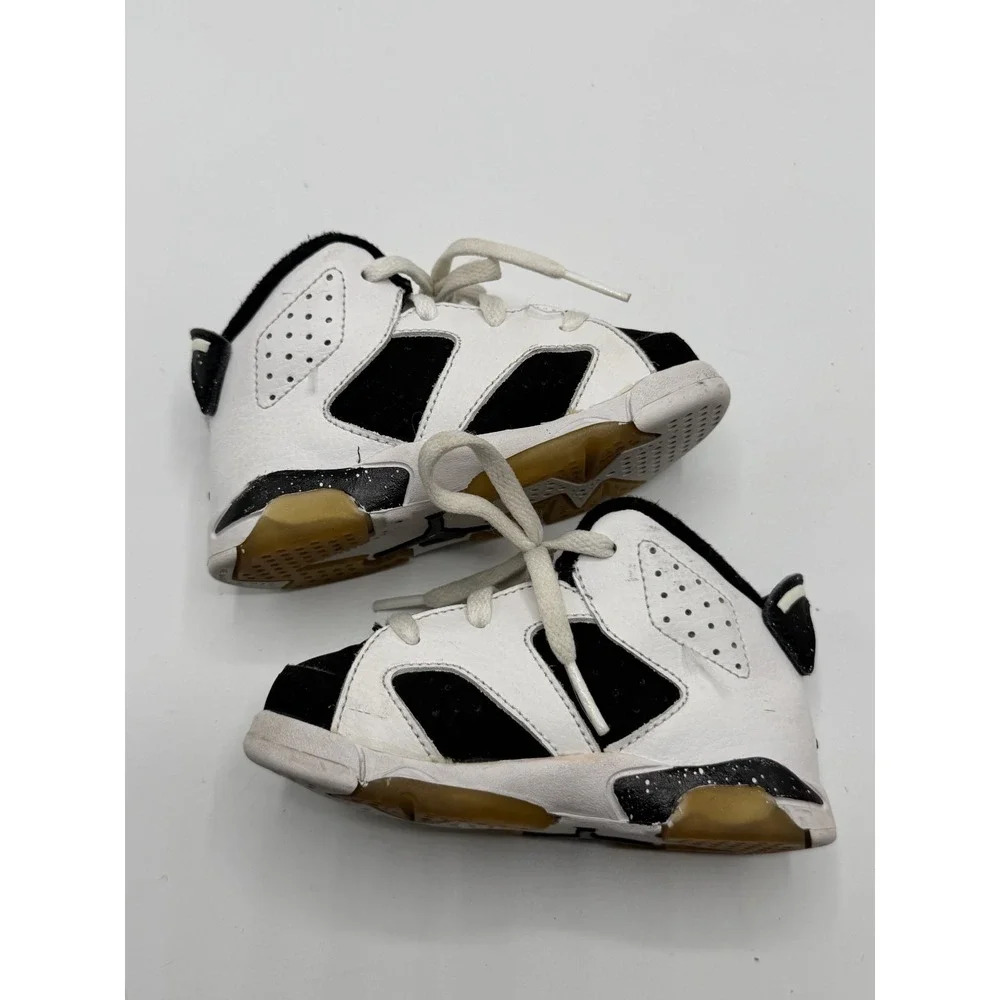 Jordan 6 Retro Oreo 384667-101 Toddler White/Black Size 6.5C